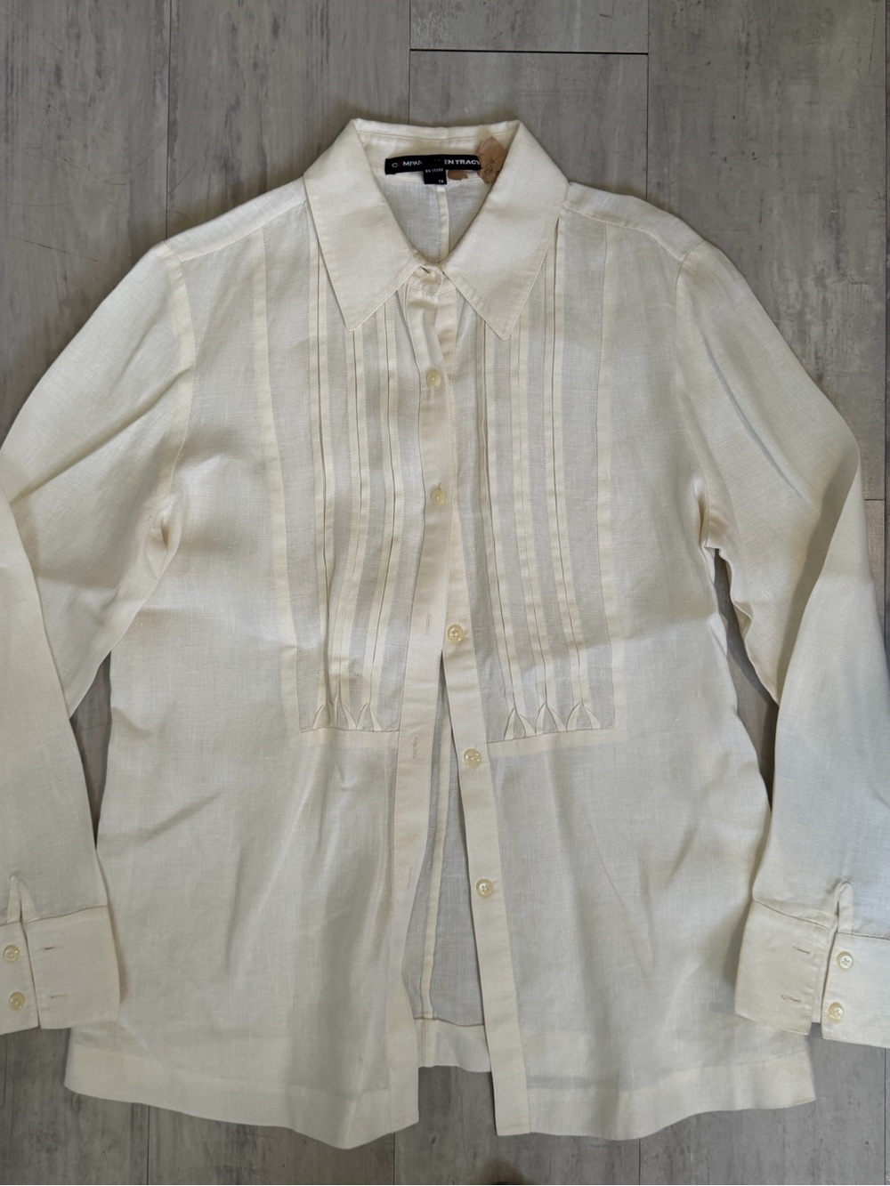 Ellen Tracy Cream 100% linen  Front Dress Shirt
